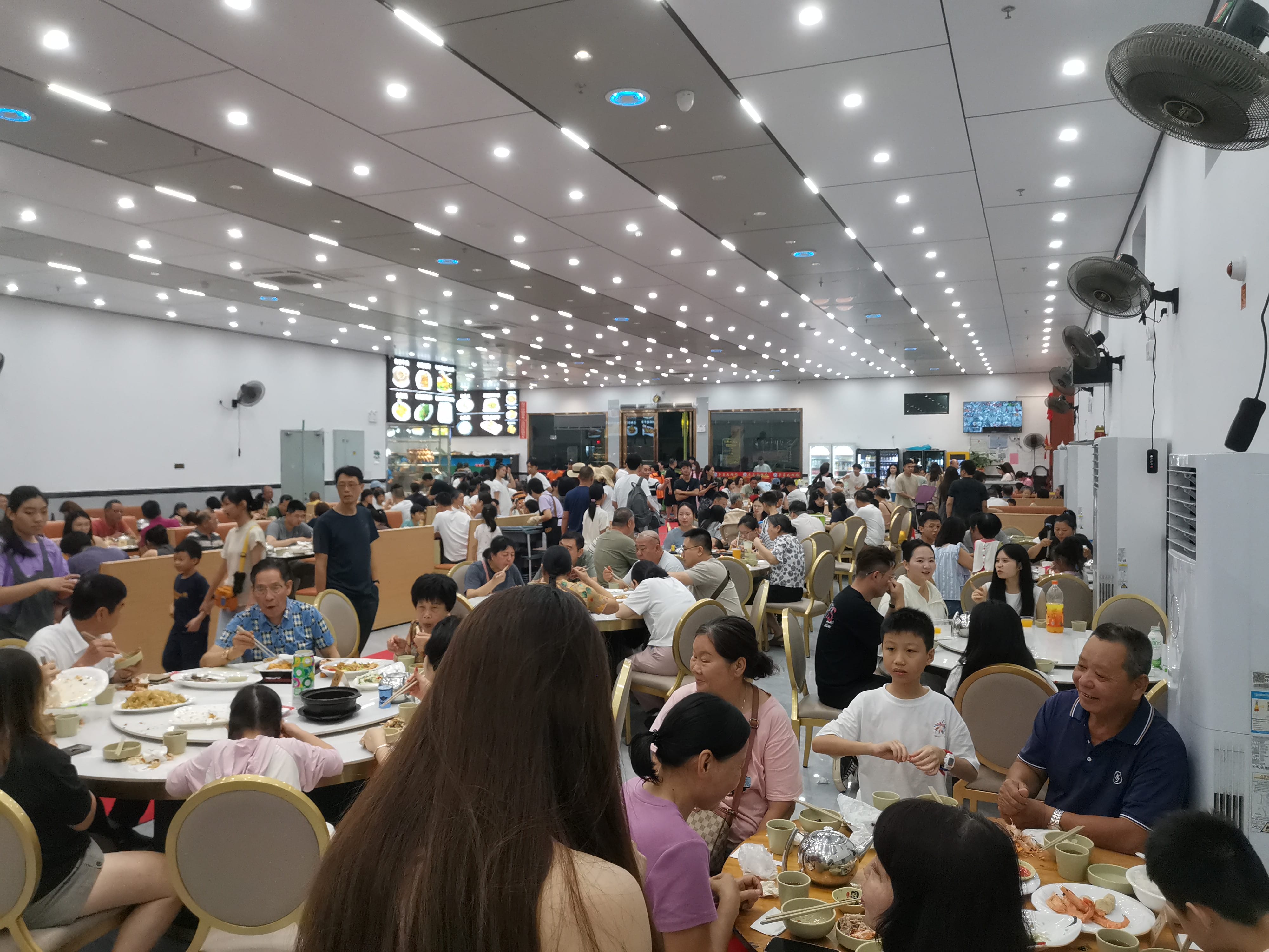 丰富大排档