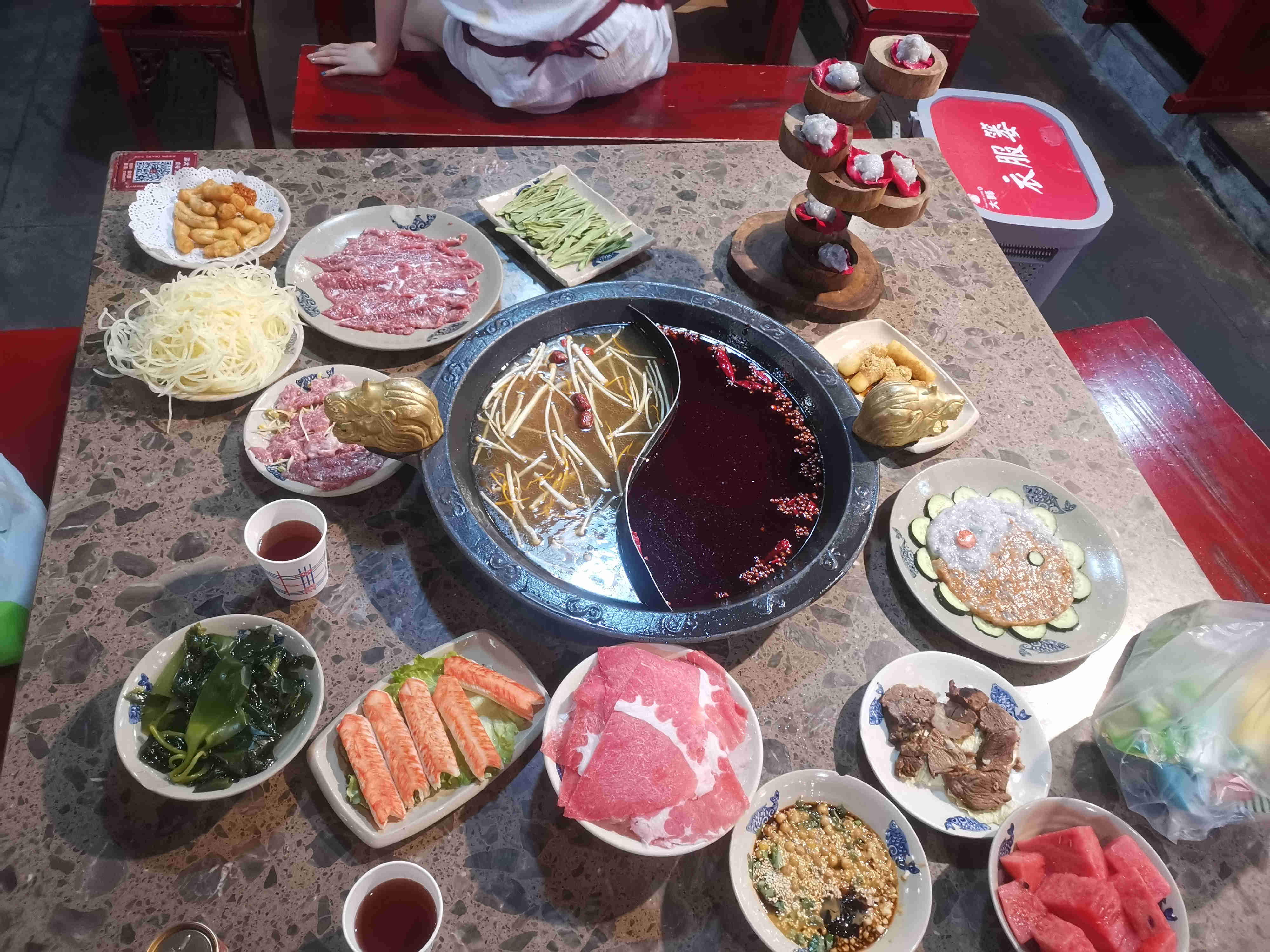 食材新鲜,好吃不贵,点得有点多